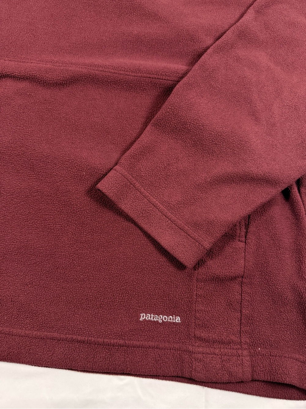 Men Sweater Subcategory Classification - Picture 3 of 5